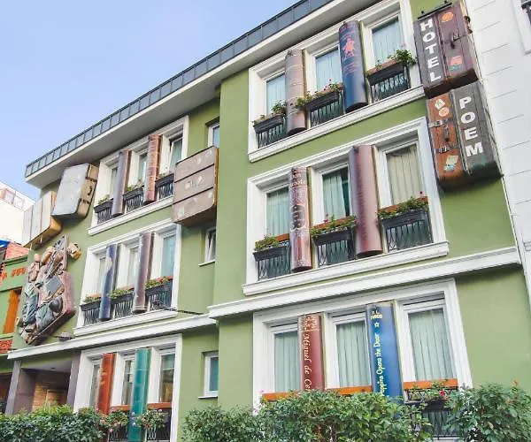 Poem Κωνσταντινούπολη